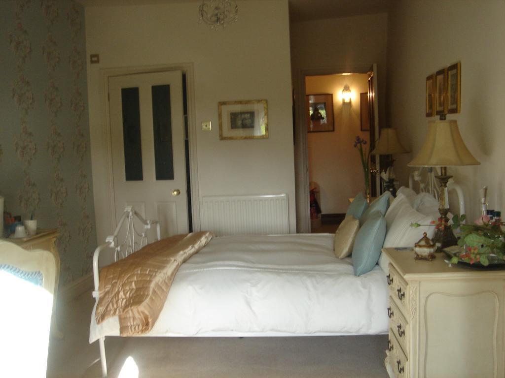 Littlebank Country House Сетъл Стая снимка